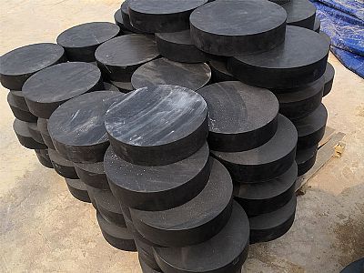 井冈山板式橡胶支座由若干层橡胶片与薄钢板经加压硫化
